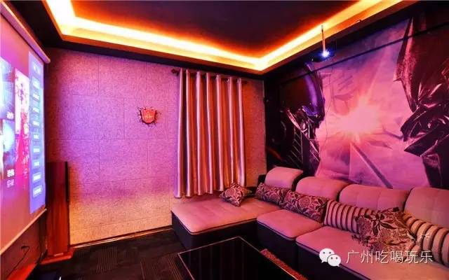 家庭聚會(huì)區(qū)溫馨布置設(shè)計(jì)指南，打造歡樂(lè)與和諧的氛圍空間