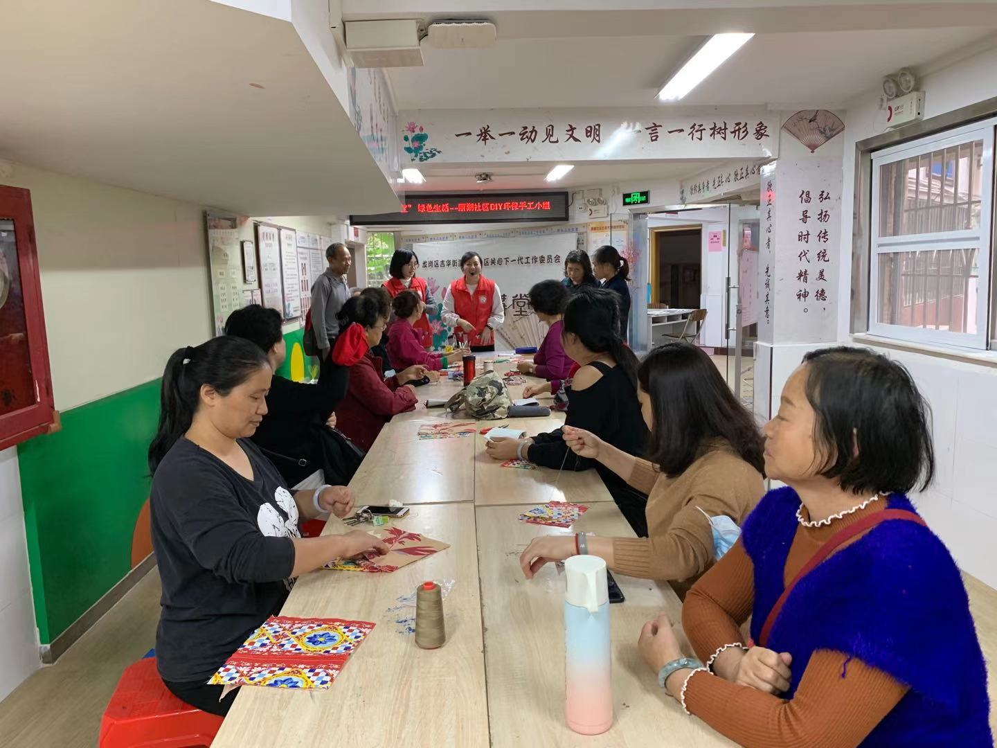 社區(qū)DIY手工坊開放，居民創(chuàng)意無限共享樂趣