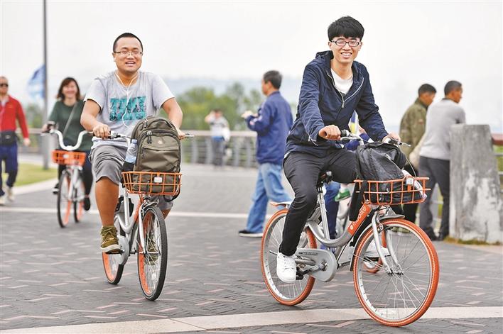 低碳旅游興起與綠色出行方式成年輕人新寵