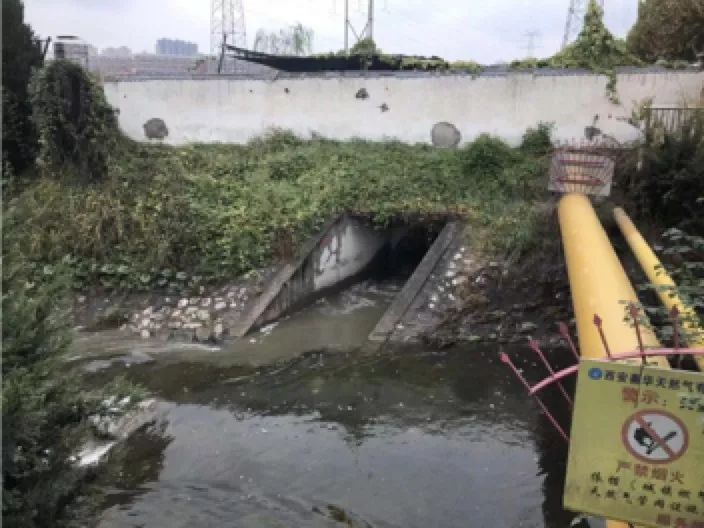 城市地下污水治理難題與黑臭河流整治的挑戰(zhàn)、策略及加速整治路徑探討