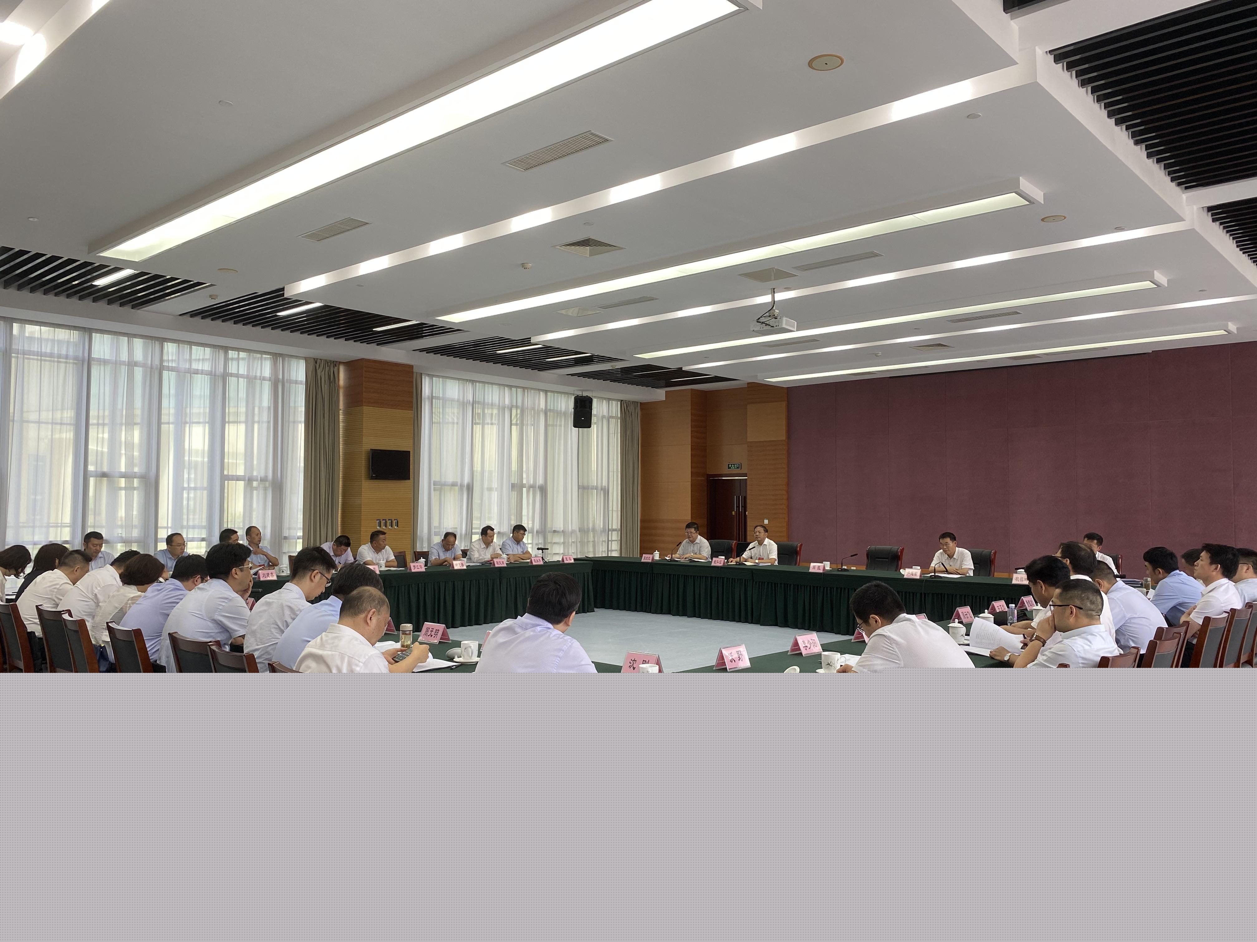 孩子在小組討論中如何提升表達(dá)能力技巧