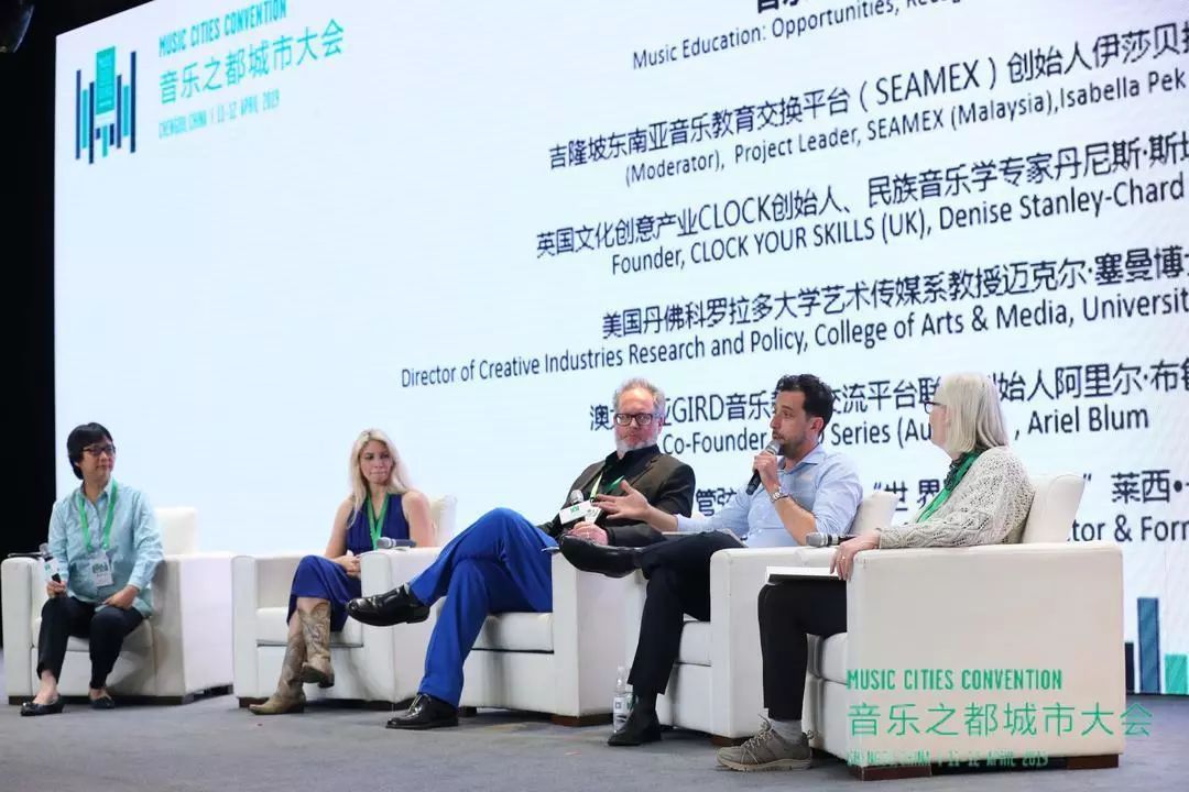影視作品社會(huì)化討論對大眾娛樂消費(fèi)的引領(lǐng)作用分析