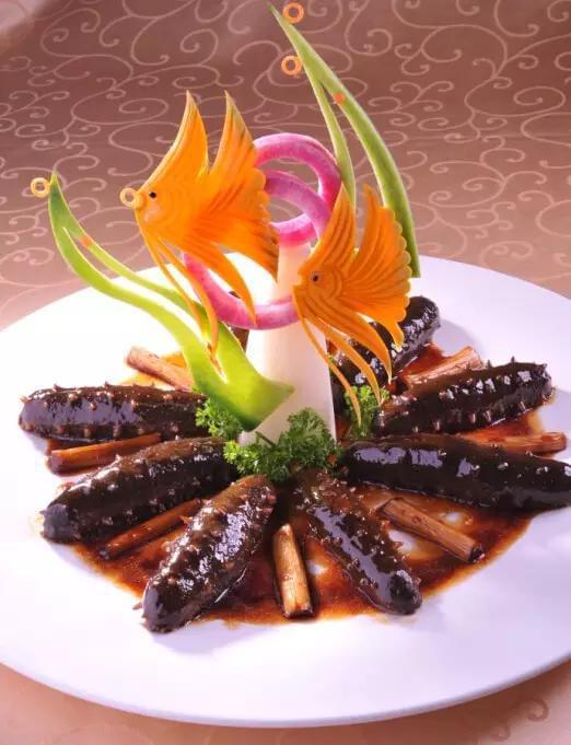 探索地方特色魚類佳肴，品味海洋的饋贈(zèng)