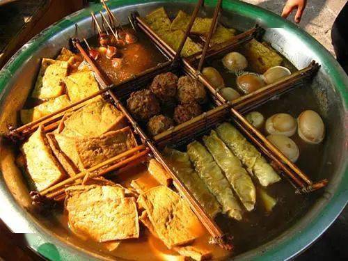 傳統(tǒng)烤制方法探索，品味各地的獨(dú)特?zé)熁痫L(fēng)味