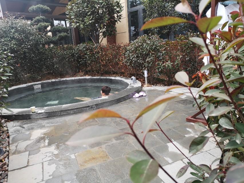 百年溫泉浴場，時光之旅與舒適交融的沉浸式體驗