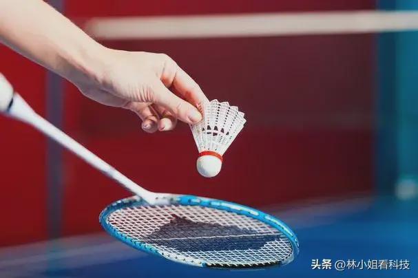 男子羽毛球館內猝死，球館賠償引發(fā)社會熱議