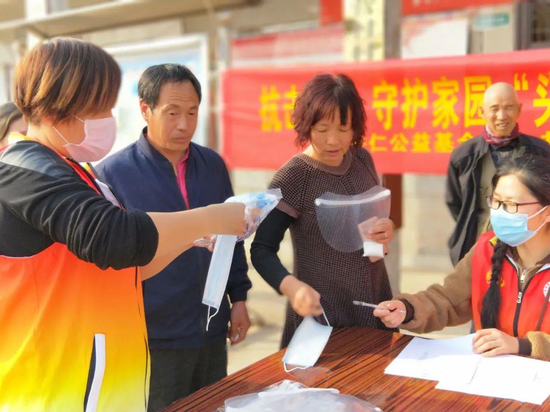 志愿者服務(wù)與社會(huì)責(zé)任的培養(yǎng)，構(gòu)建和諧社會(huì)的重要力量之源