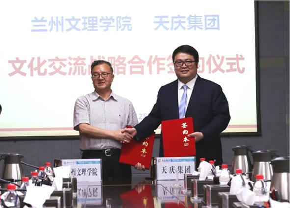多元文化碰撞與共生，國際文化節(jié)的跨國交流與融合