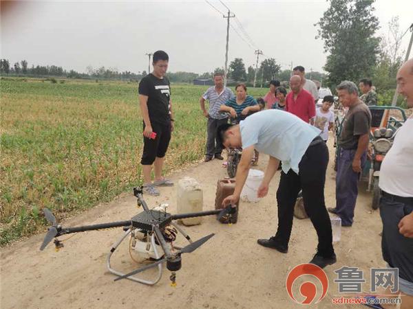 無人機技術助力農作物監(jiān)測精準度提升