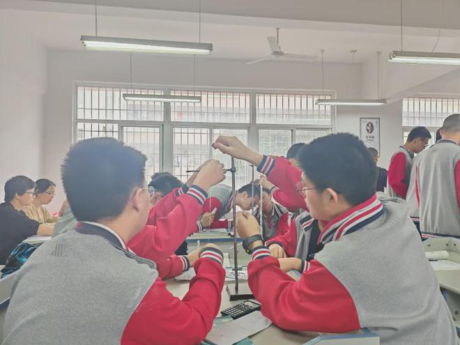 霓虹如畫 第4頁
