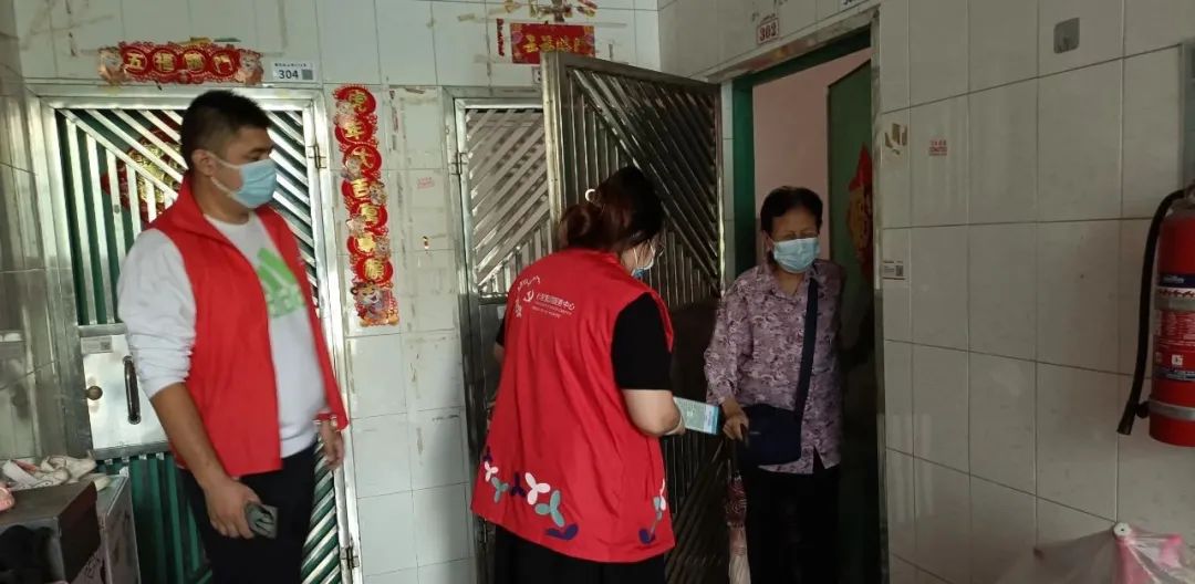 社區(qū)服務(wù)的核心力量，社會(huì)工作者的角色解析