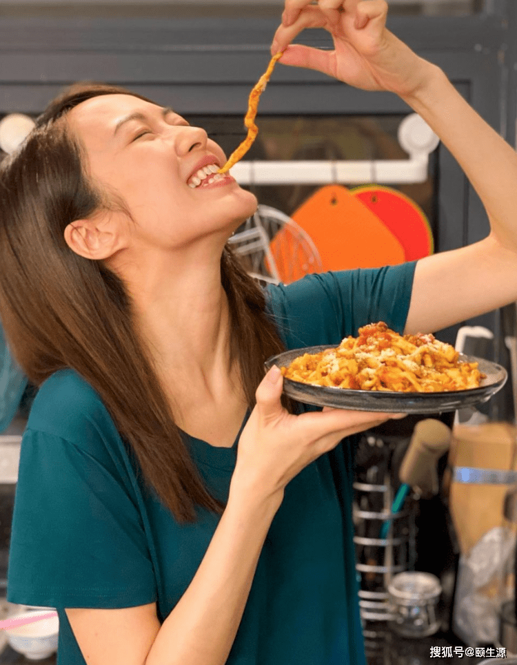 飲食與運(yùn)動結(jié)合，健康生活的秘訣之道