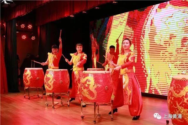 舞蹈藝術中的文化象征與社會功能探析