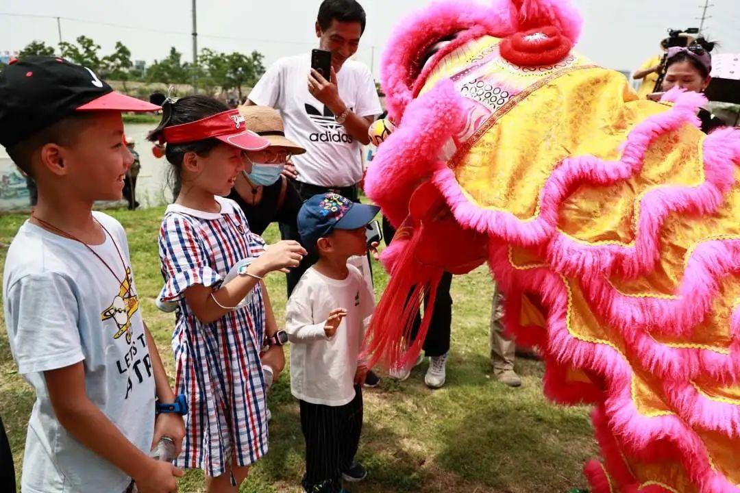 民俗節(jié)慶活動與傳承的文化教育，傳統(tǒng)與傳承的交織豐富性