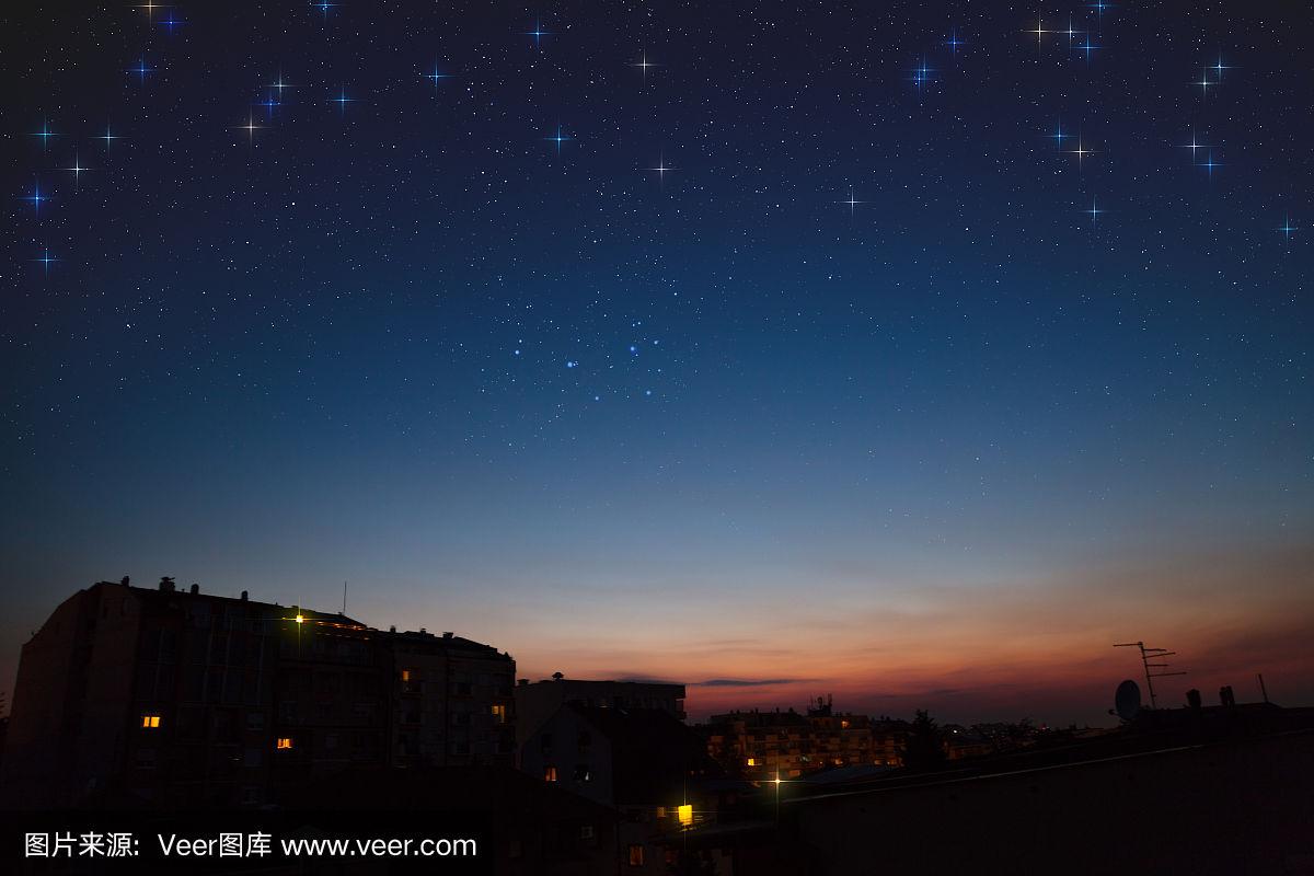 夏日星光詩篇，天際線的夜晚