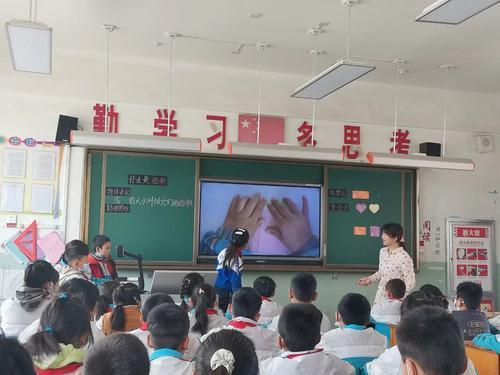 企業(yè)如何通過資本市場(chǎng)優(yōu)化資金流動(dòng)策略