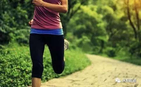 戶外運(yùn)動對季節(jié)性抑郁癥的緩解效果研究