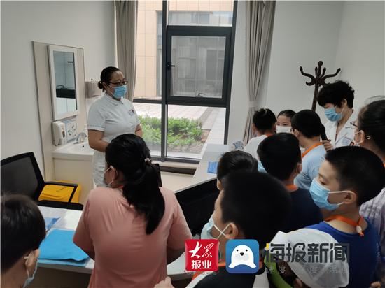 教師多角色轉(zhuǎn)換，助力學(xué)生全面發(fā)展的關(guān)鍵要素