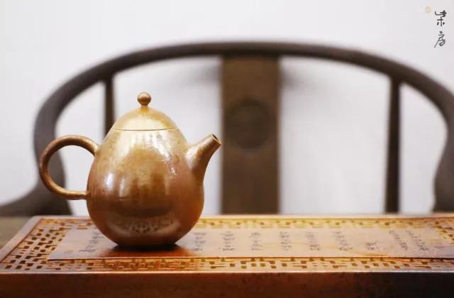 現(xiàn)代藝術(shù)風格家居裝飾，提升空間藝術(shù)氣息的魅力之道