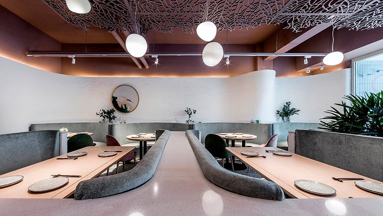 優(yōu)化餐廳布局，提升用餐體驗(yàn)與空間流暢度